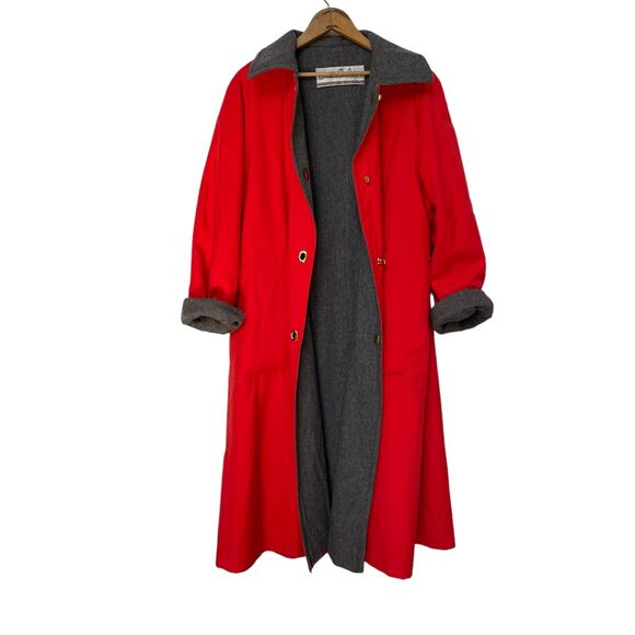 Vintage Bonnie Cashin Rain Coat Classic Red Grey Toggle Button Union Made READ - Picture 2 of 16